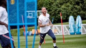Ramos vuelve a retrasar una semana su vuelta