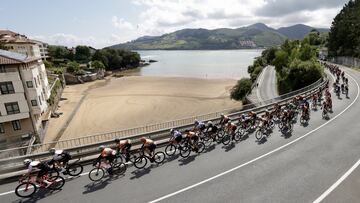 Mil cicloturistas en la VII Gran Fondo BIBE Transbizkaia