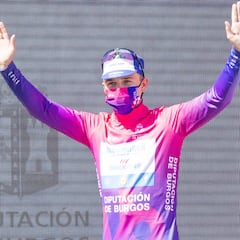 "Evenepoel puede ser arrogante pero luego responde con los pedales"