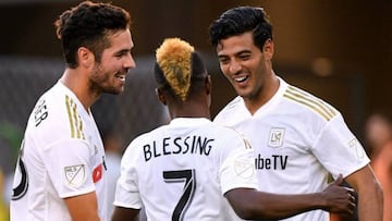 El delantero mexicano Carlos Vela encabez&oacute; la victoria del Los &Aacute;ngeles FC por 2-0 sobre el FC Dallas en duelo de mitad de semana de la MLS.