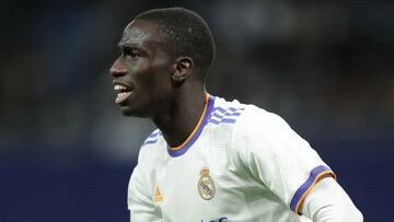 Mendy se cae del Cl¨¢sico