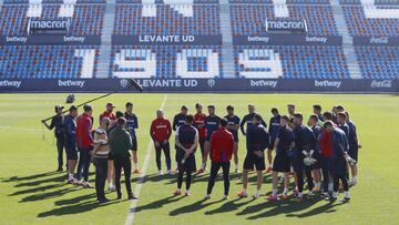 11/03/20  ENTRENAMIENTO DEL LEVANTE UD - 
 
 GRUPO