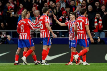 El Bar?a emerge, el Atleti sangra