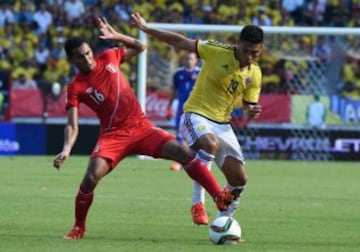 Colombia debuta en las Eliminatorias ante Perú. Ambiente de fiesta y de carnaval en El Metropolitano. 