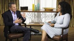 Lance Armstrong responde durante la entrevista que le hizo Oprah Winfrey in Austin, Texas, en enero de 2013. En esta conversaci&oacute;n, Armstrong confes&oacute; haberse dopado en los Tour de Francia que gan&oacute;.