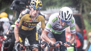 Egan Bernal durante la etapa 17 de la Vuelta a España.