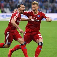 El notable homenaje a Marcelo Díaz por histórico tiro libre en Hamburgo