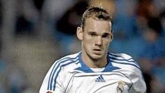 El Bernabéu examina hoy a Sneijder por la baja de Guti