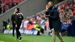 Almeria's Spanish coach Gaizka Garitano shouts instructions during the Spanish league football match between Club Atletico de Madrid and UD Almeria at the Metropolitano stadium in Madrid on December 10, 2023. (Photo by JAVIER SORIANO / AFP)