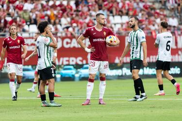 Flakus decide desde el primer día