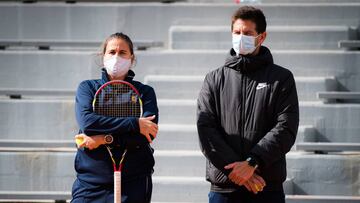 Conchita Mart¨ªnez: "Muguruza est¨¢ muy bien, muy ilusionada"