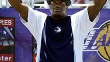 <b>PODER</b>. Nadie puede parar a Shaq debajo de los aros. Sólo una posible operación por unas molestias en su pie pueden hacer que esta fuerza de la naturaleza se pierda los primeros partidos de la próxima temporada.