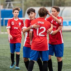 España firma un comienzo soñado en la Danone Nations Cup