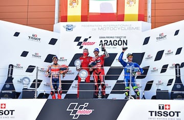 Francesco Bagnaia, Marc Márquez y Joan Mir copan el podio del GP de Aragón.
