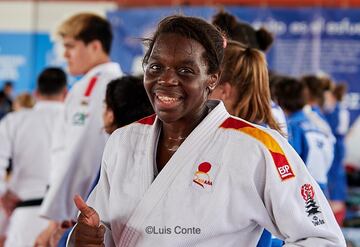 Deportista española que compitió en judo. Con 34 años de edad, ha anunciado su retirada, tras ganar dos medallas en el Campeonato Mundial de Judo, una plata en 2015 y un bronce en 2017. Participó en los Juegos Olímpicos de Verano, obteniendo la quinta posición en Río de Janeiro 2016 y la 17º en Tokio 2020.