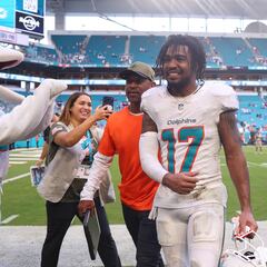 Los Dolphins resucitan antes de aterrizar en Madrid