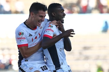 Los licántropos le ganaron 3-1 a Gallos Blancos, con la derrota el Quéretaro no tiene unidades e igualó el peor arranque de un equipo en el fútbol mexicano. Suficientes motivos para despedir a Rafael Puente Del Río de la dirección técnica de la institución.