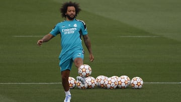 MADRID, 24/05/2022.- El defensa brasileño del Real Madrid Marcelo durante el entrenamiento de este martes en la Ciudad Deportiva de Valdebebas de Madrid. El equipo prepara el partido de la final de la Champions League que los enfrentar&Atil