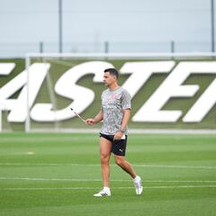 Míchel: “En el Barça no piensan que llega una banda”