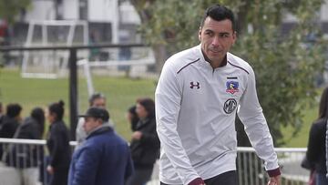 Paredes: "Mi carrera se cierra en Colo Colo, ya me queda poco"