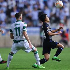 Kubo y Sorloth apuntan al Betis