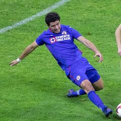 Exárbitros criticaron la actuación de Fernando Guerrero