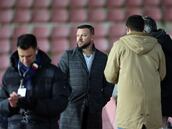 Ujfalusi: “¡Me encantaría jugar con Simeone!"