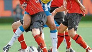 <b>MUY TRABAJADOR. </b>Valdo Lopes remató a puerta en varias ocasiones y dio la asistencia de gol a Jonathan. Pero no fue suficiente.