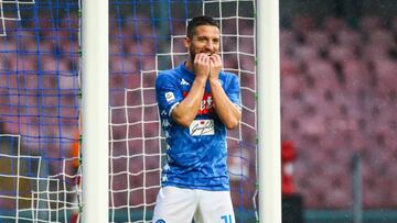 Mertens se lamenta.