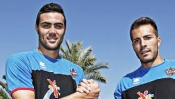<b>SOCIEDAD PERFECTA. </b>Vicente Iborra y Xavi Torres, en una imagen de la pasada pretemporada en La Manga del Mar Menor.