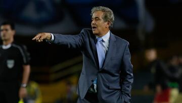 Jorge Luis Pinto durante un partido con Millonarios en Liga Águila.