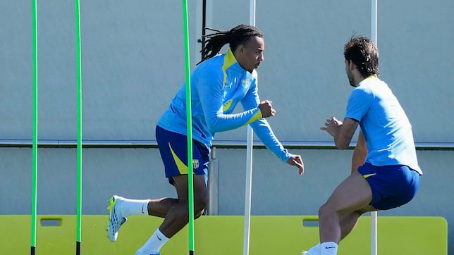 Koundé y Balde, paso adelante