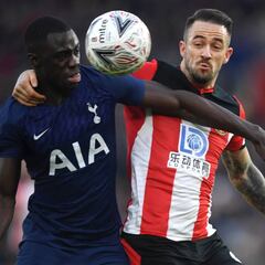 Davinson va por su temporada con más partidos en FA Cup