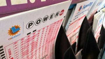 What days are Powerball drawings?
