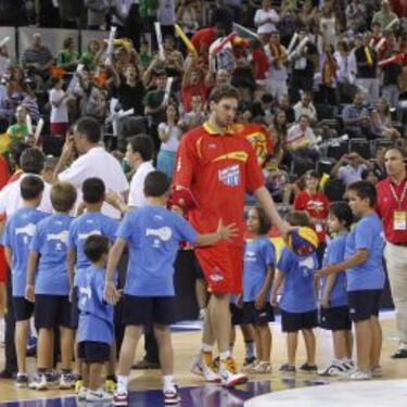 España se enfrenta a Bélgica hoy en el inicio de la gira 2015