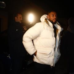 Reine-Adélaïde aterriza en Sevilla para cerrar su fichaje