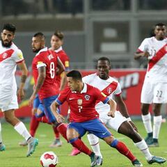 Alexis y Vidal valen más que toda la selección peruana