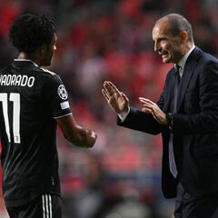 Allegri, cuestionado en Italia por su insistencia con Cuadrado