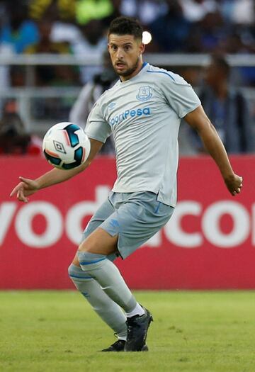 Everton's Kevin Mirallas in action