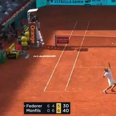Hay formas y formas de salvar un matchball y luego ya está Federer: tremendo