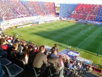 Estadio Nuevo Gasómetro: Abierto en 1993 y remodelado en 2007, el estadio ubicado en Buenos Aires vio a San Lorenzo campeón de Copa Libertadores el 2014. Reemplazó al ‘Viejo Gasómetro’, y cuenta con un aforo para 44 mil personas. 