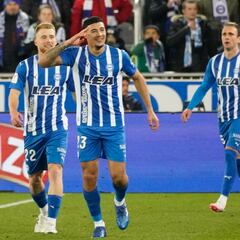 Benavídez: “Uno no pregunta si lo ponen ni tampoco cuando lo sacan del equipo”