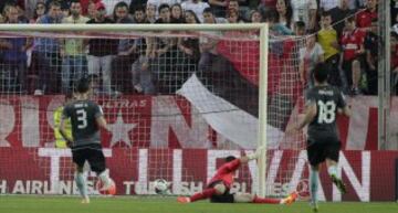 Rakitic marca el 4-1.