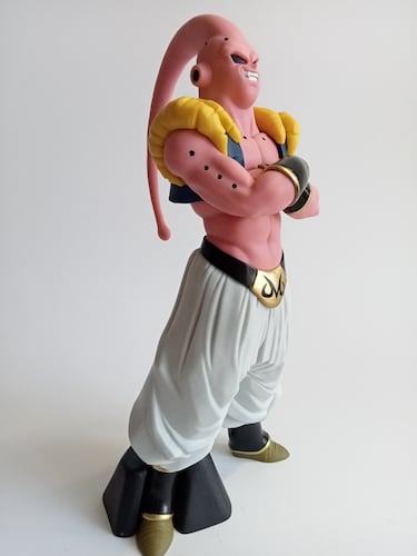 Gohan Ultimate vs Majin Buu de 'Dragon Ball Z' por Banpresto