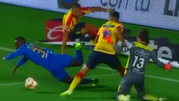 ¿Fue penal de Vegas? El dudoso cobro en el Morelia - Tigres