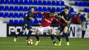 Uche ante el UCAM Murcia.