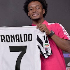 Cuadrado luce el '7' de Cristiano