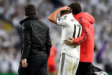 Lucas Vázquez se lesionó en el minuto 27.