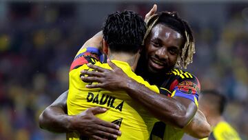 America's Chilean forward #11 Victor Davila celebrates with teammate French forward #97 Allan Saint-Maximin after scoring his team's fourth goal during the Liga MX Apertura football match between Atlas and America at the Jalisco Stadium in Guadalajara, Jalisco state, Mexico on August 24, 2025. (Photo by Ulises Ruiz / AFP)