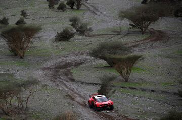 El piloto argentino Orlando Terranova y su compañero español Alejandro Bravo. 